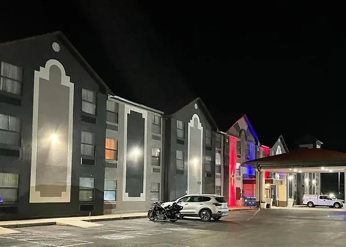 Ruidoso Mountain Inn